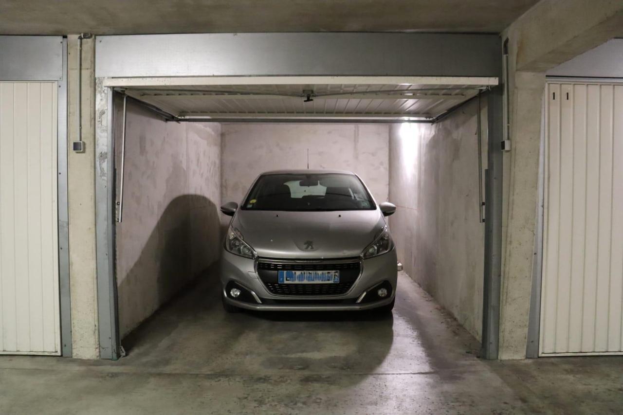 Appartamento Uzes Centre La Terrasse Des Capucines Avec Garage Privee Esterno foto