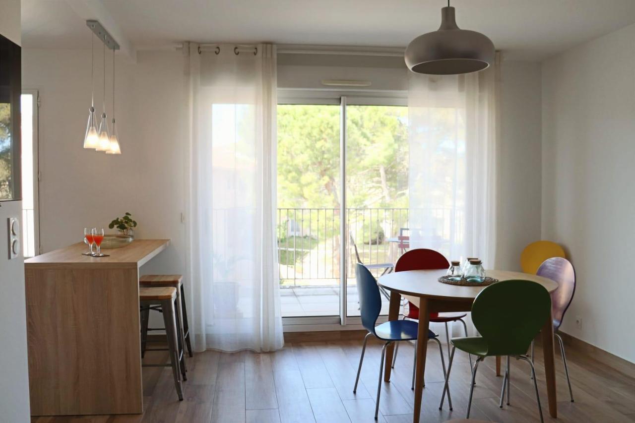 Appartamento Uzes Centre La Terrasse Des Capucines Avec Garage Privee Esterno foto